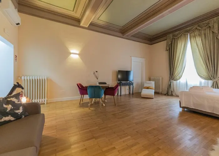 Aldrovandi Luxury And Apartament *