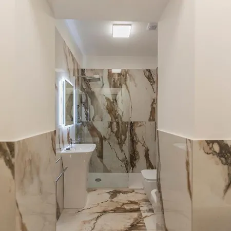 Aldrovandi Luxury And Bologna