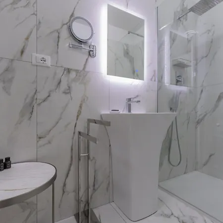 Aldrovandi Luxury And * Bolonia